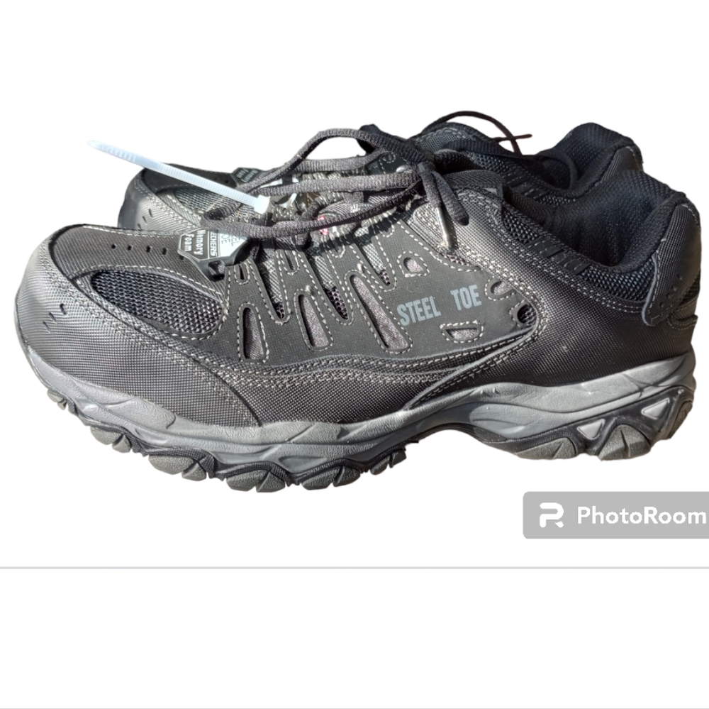 Skechers Cankton St Steel toe shoes